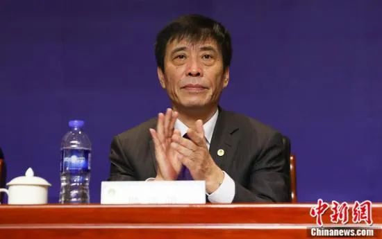 午夜国产情侣拍视频